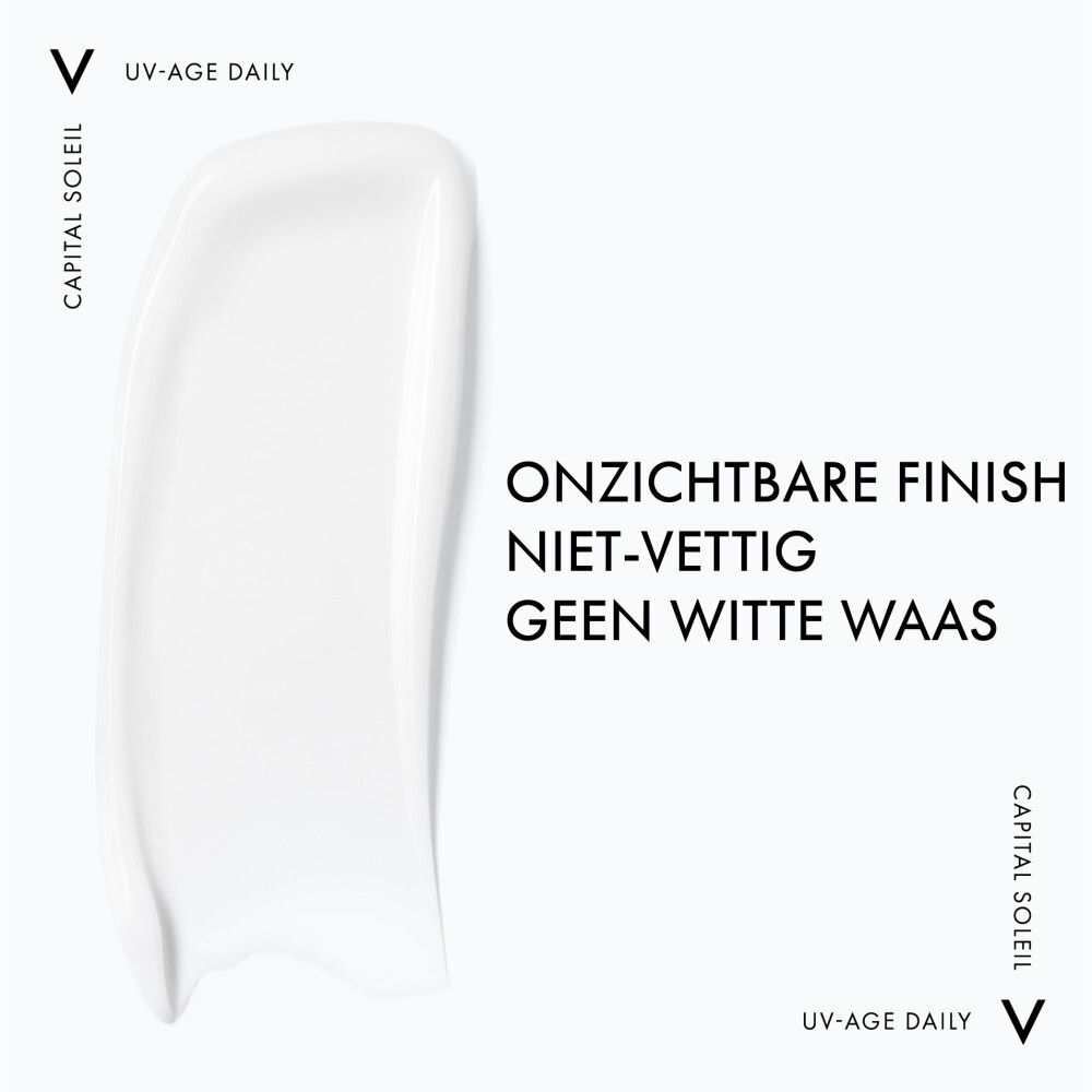 Witte fles met pomp. Vichy Capital Soleil UV-Age Daily SPF50+ is zichtbaar.