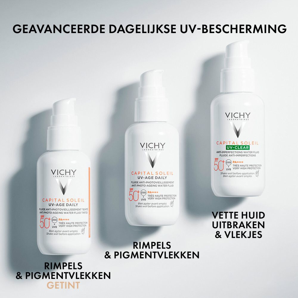 Witte fles met pomp. Vichy Capital Soleil UV-Age Daily SPF50+ is zichtbaar.