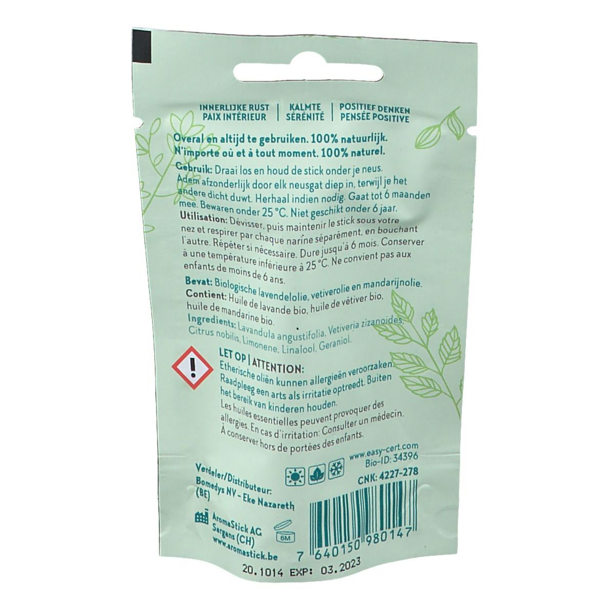 Achterkant van de Aromastick Relax verpakking. Tekst in meerdere talen. Ingrediënten en waarschuwingen.