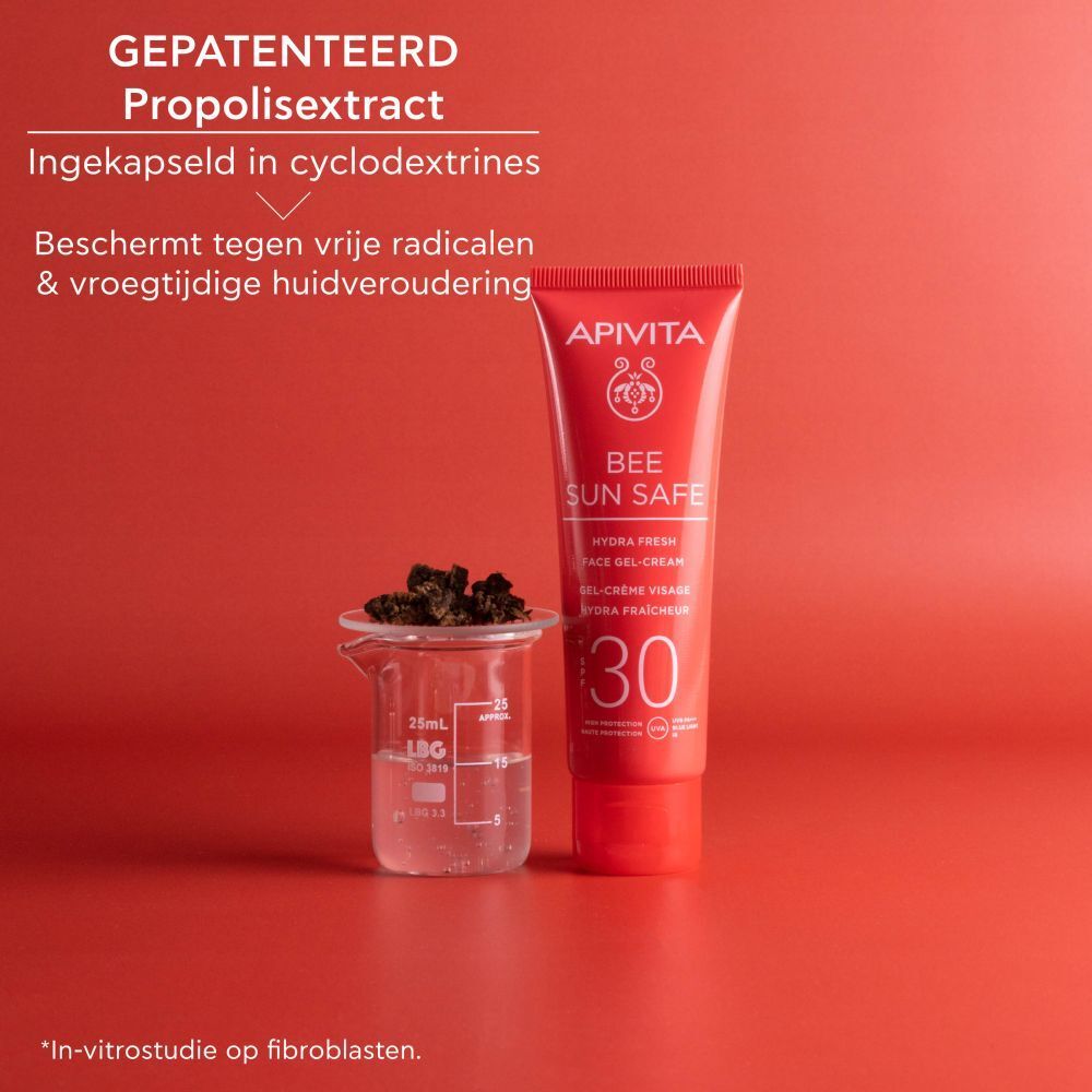Rode tube APIVITA BEE SUN SAFE 30. Gel-crème voor het gezicht. SPF 30. Hydra Fresh.