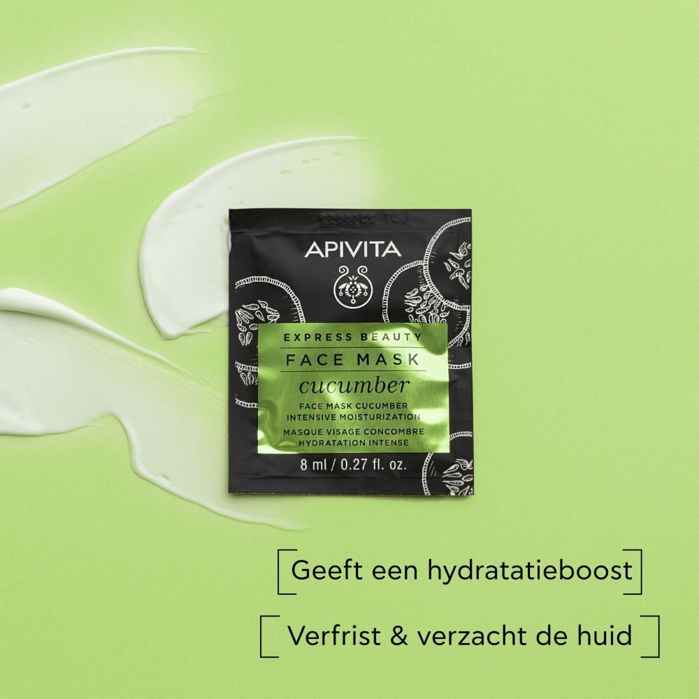 Enkele maskerverpakking op groene achtergrond. Opschrift: APIVITA EXPRESS BEAUTY FACE MASK Cucumber. Nederlandse tekst.