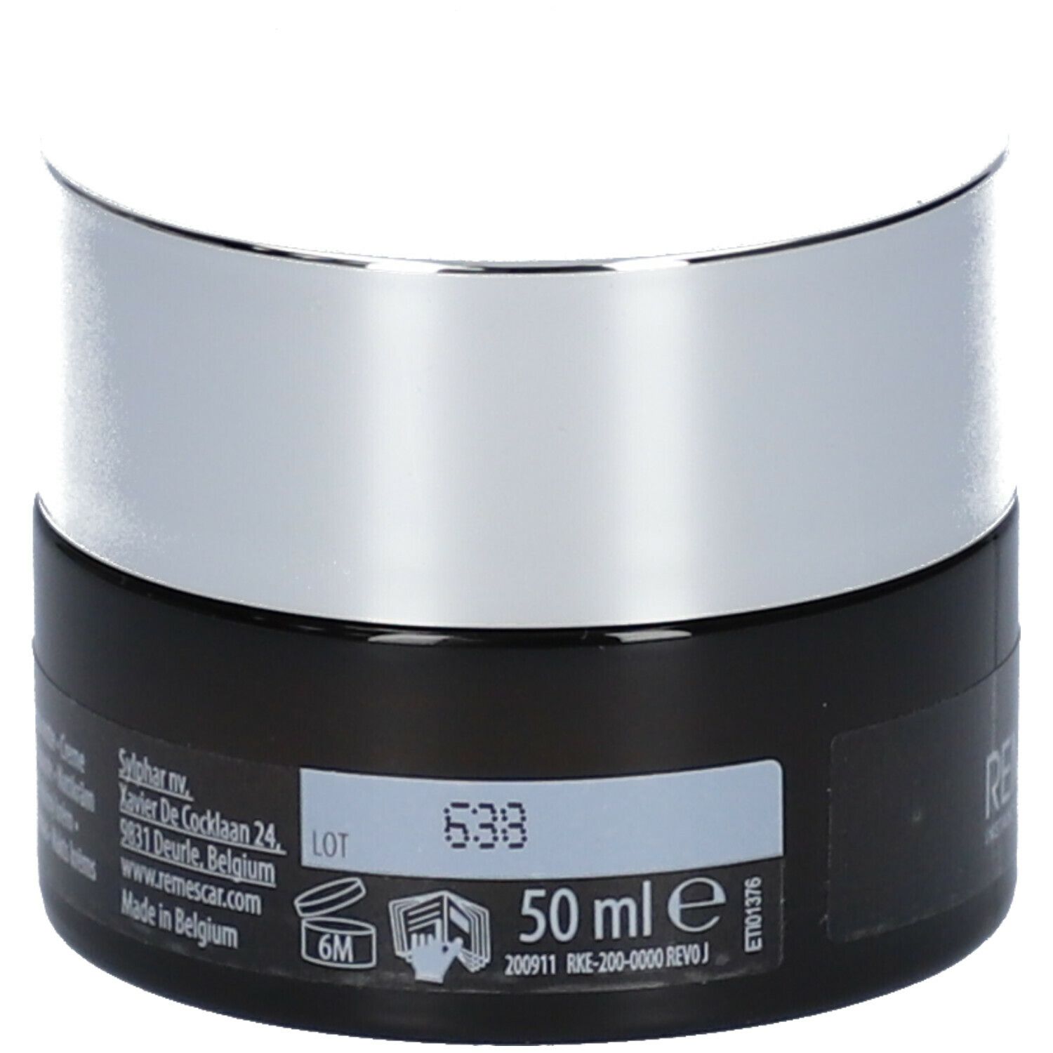 Dunkle Creme-Dose mit silbernem Deckel. Aufschrift: Remescar, 50 ml. Details auf Etikett.