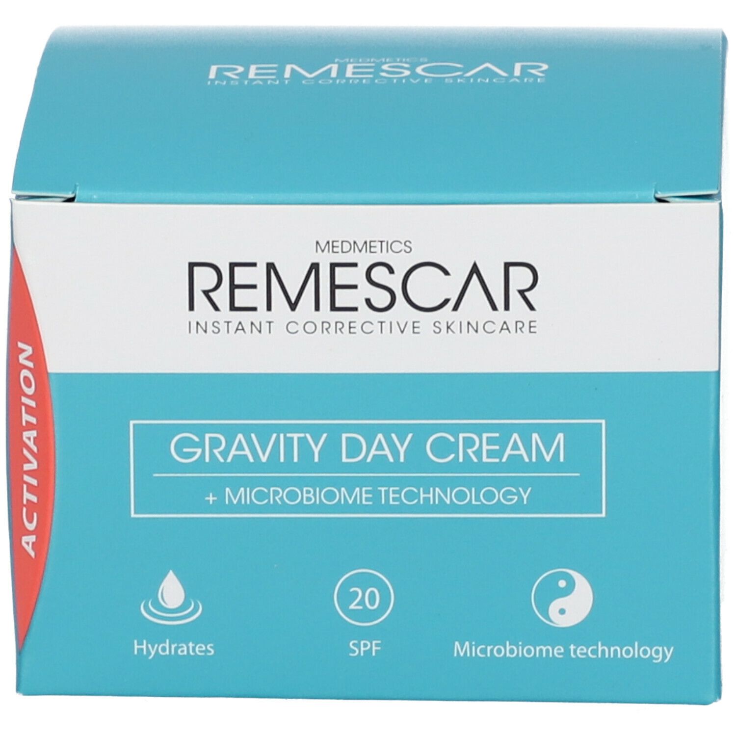 Productverpakking. Op de verpakking staat "Remescar Gravity Day Cream + Microbiome Technology".