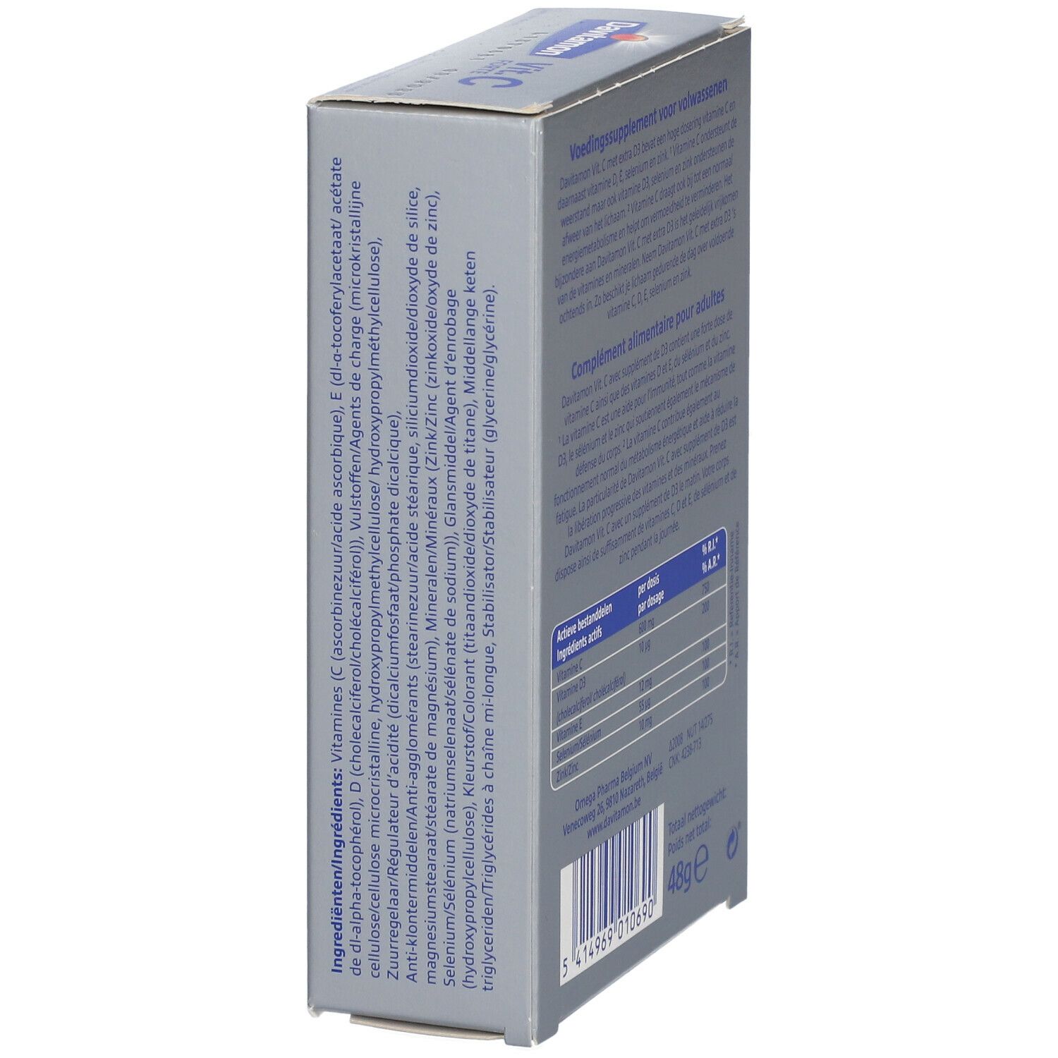 Zijaanzicht van de Davitamon Vit. C Forte + D3 verpakking. Bevat informatie over ingrediënten. Netto gewicht 48g.