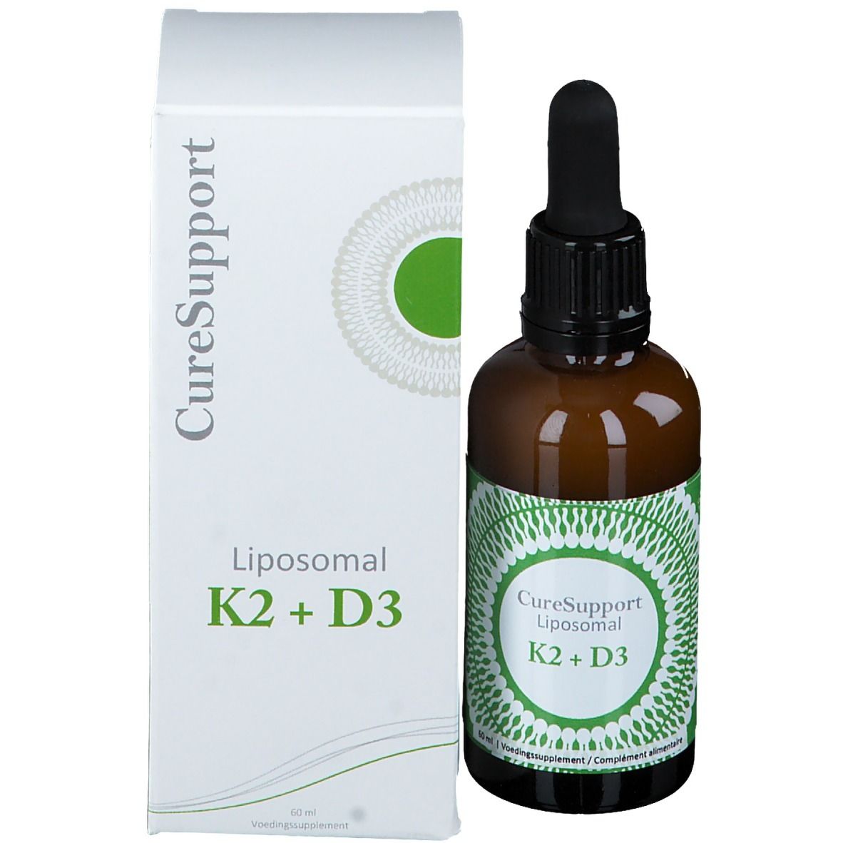 Bruine glazen fles met zwarte dop en pipet, naast witte verpakking. Op de verpakking: CureSupport Liposomal K2 + D3.