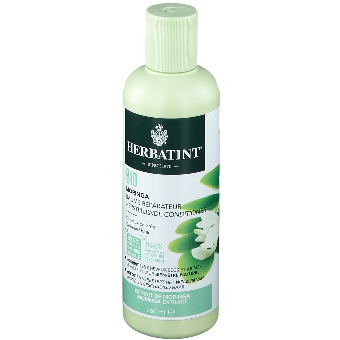 Lichtgroene fles met Herbatint-logo en tekst. Bevat Moringa Herstellende Conditioner Bio. 260 ml.