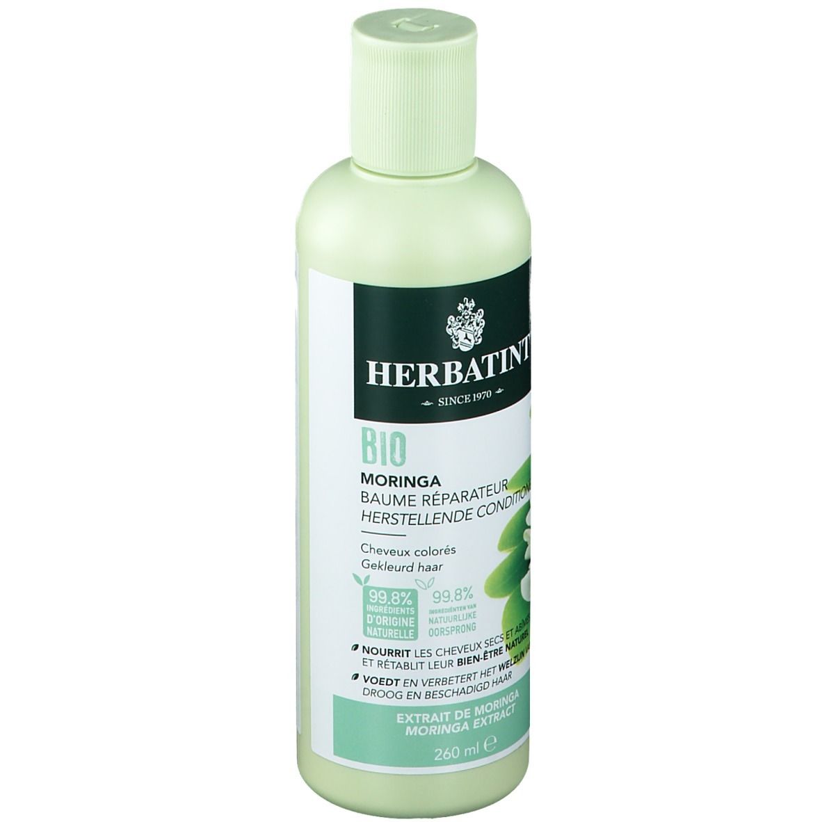 Lichtgroene fles met Herbatint-logo en tekst. Bevat Moringa Herstellende Conditioner Bio. 260 ml.