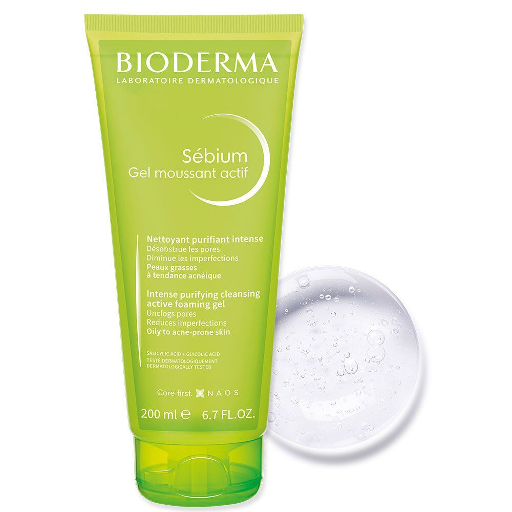 Groene tube met gel-druppel. Opschrift: Bioderma, Sébium Gel moussant actif. Tekst: Nettoyant purifiant intense. 200 ml.