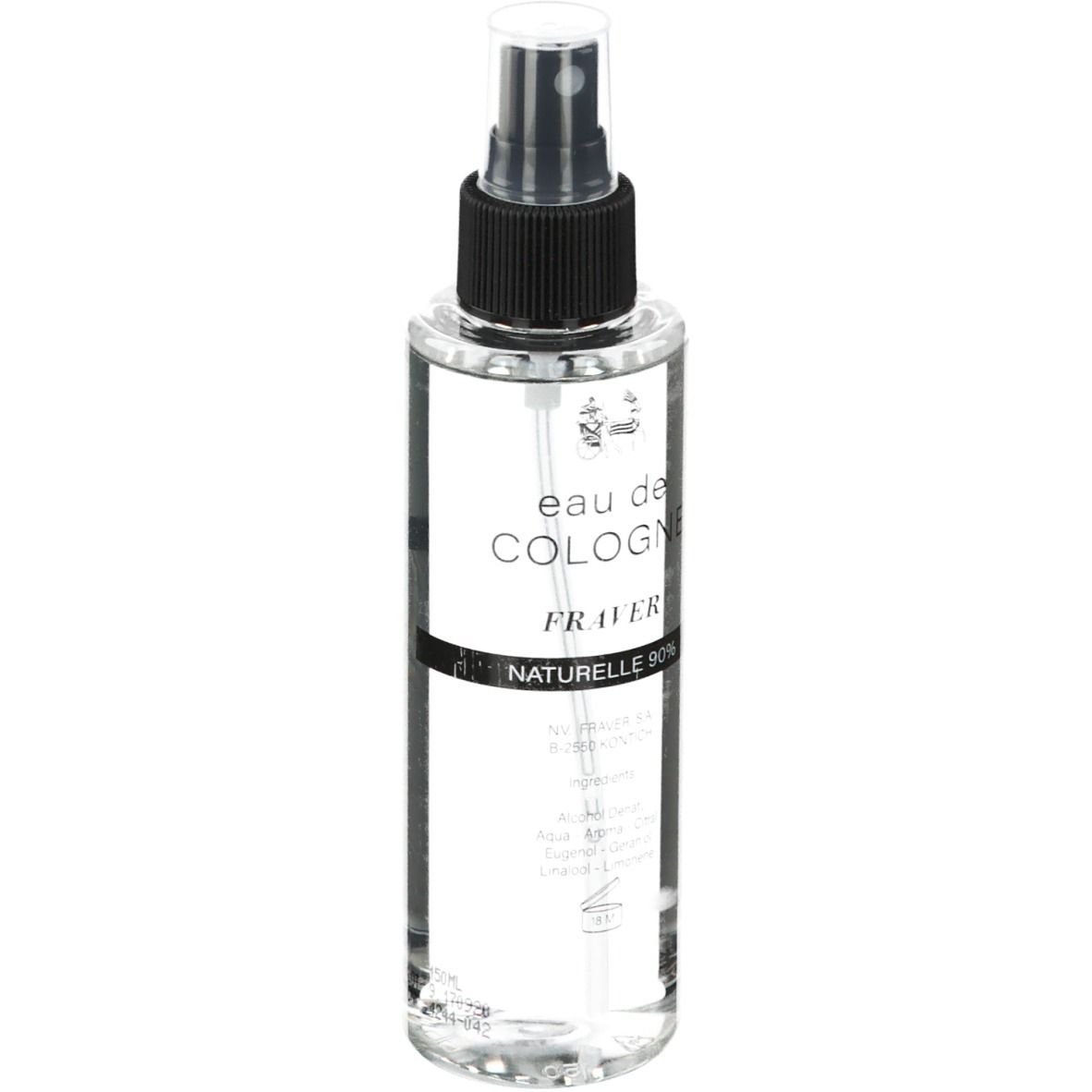 Heldere eau de cologne in een spuitfles. Zwarte sproeikop. Opschrift: Eau de Cologne Fraver Naturelle 90%.