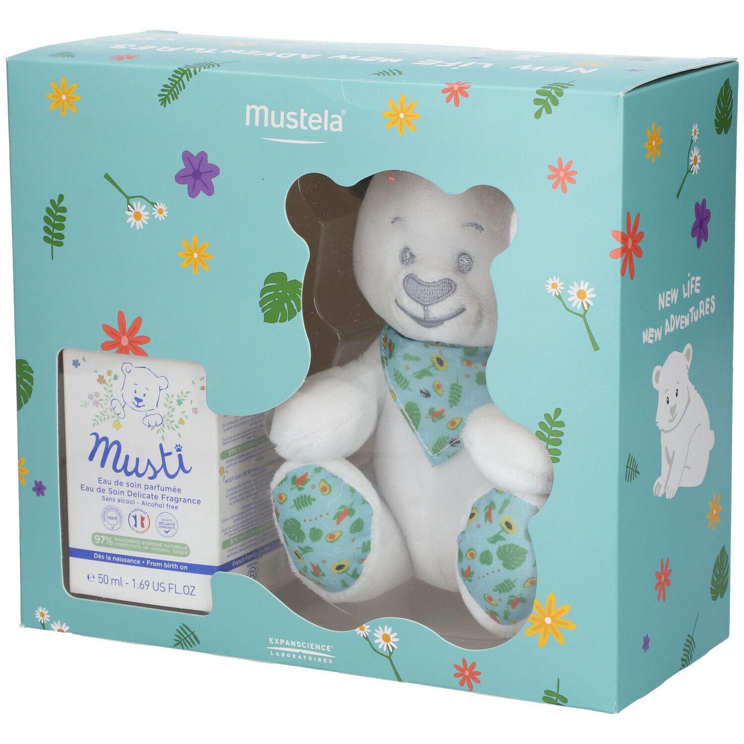 Geschenkset mit einem Teddybären und einer Flasche Eau de parfum. Die Verpackung ist hellblau mit Blumen und einem Bärenmotiv.