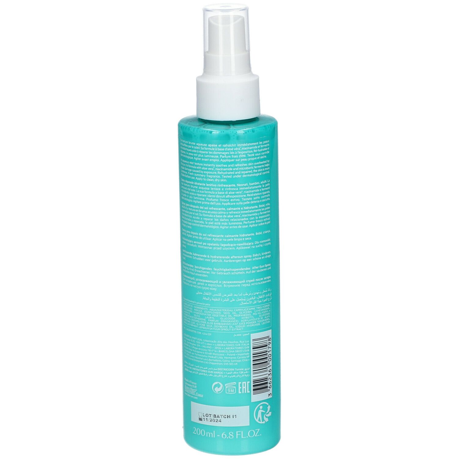 Achterkant van een turquoise sprayfles met witte sproeikop. Meertalige tekst, barcode en certificeringslogo.