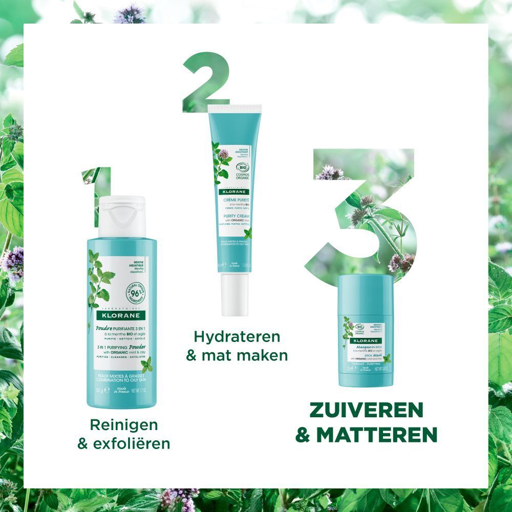 Lichtblauwe stick. Opschrift: KLORANE, Masque en stick, met BIO-munt en klei. Groen-wit etiket.