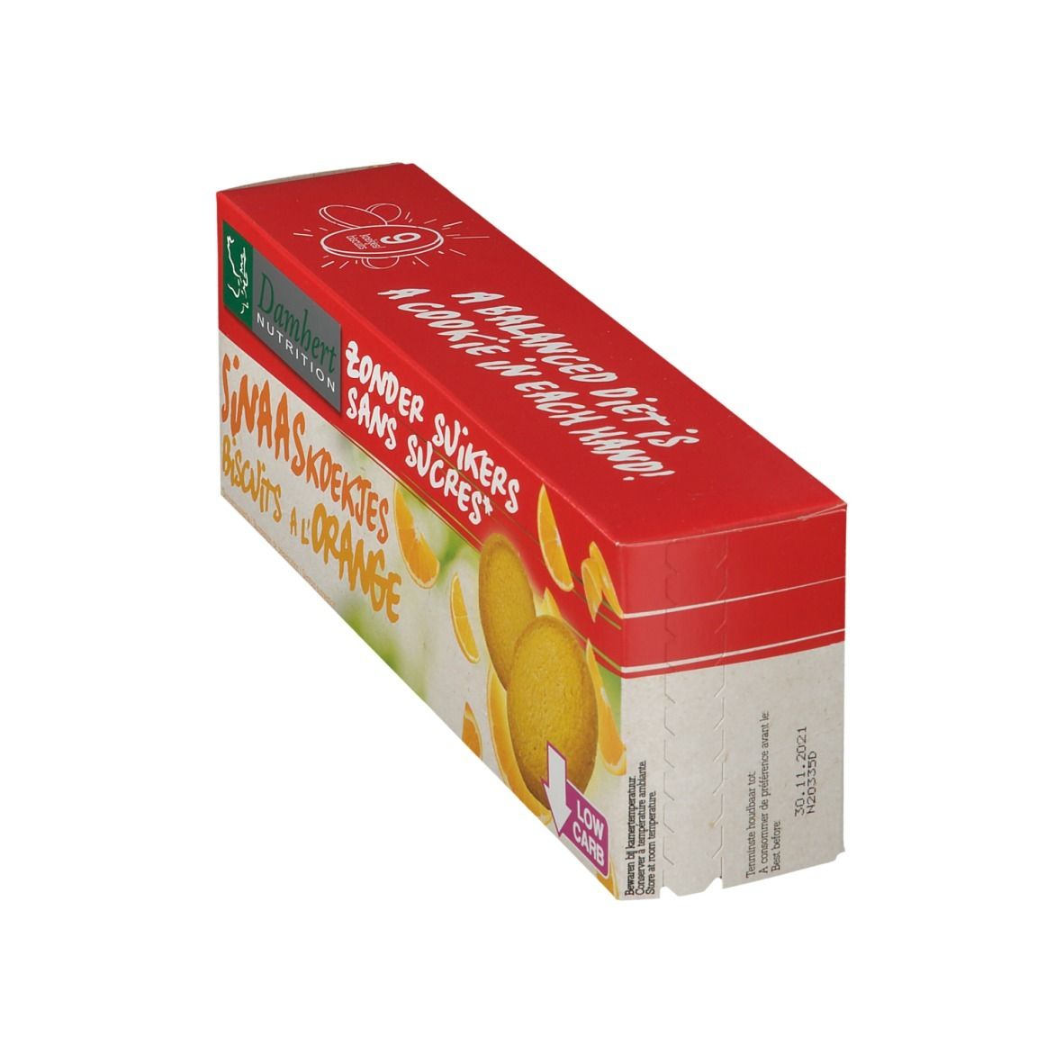 Damhert Orangenkekse zuckerfrei. Schräg gestellte rote und weiße Verpackung. Text: Zonder Suikers, Sans Sucres. Abbildung von Keksen und Orangen.