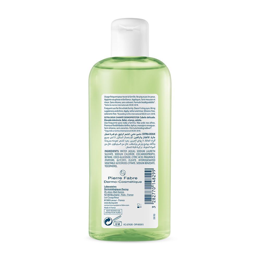 Achterkant van de groene fles. Tekst: Ingrediënten, Pierre Fabre, Dermo-Cosmétique, 3 282770 145299.