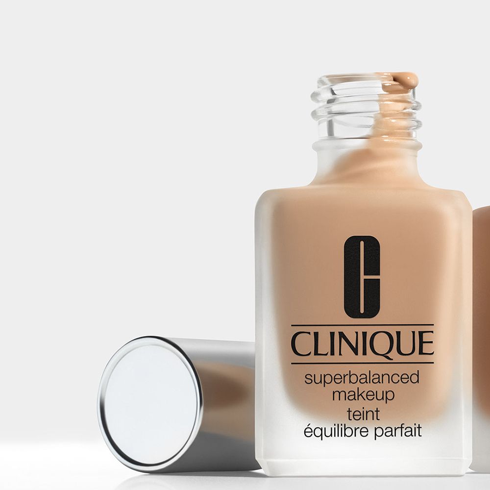 CLINIQUE Superbalanced™ Make-up CN 60 Linen Waterproof Foundation