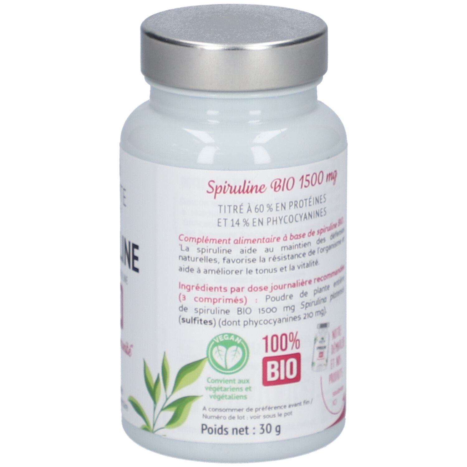 Witte fles met zilveren dop. Opschrift: Spiruline BIO 1500 mg. 100% BIO. Vegan logo. Inhoud: 30 g.