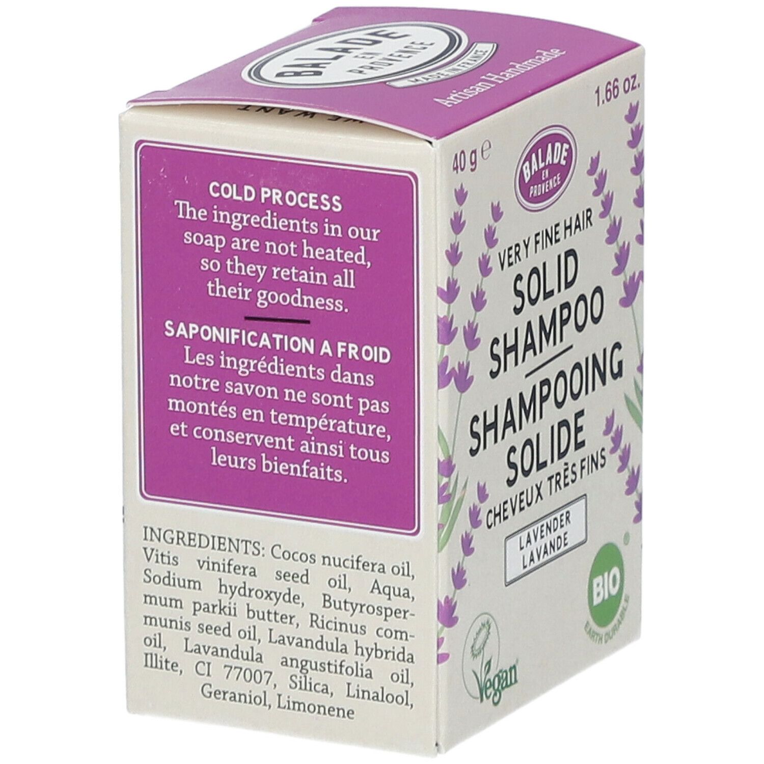 Achterkant van de paarse doos met vaste shampoo. Ingrediënten en tekst: Saponification a froid. Bio-label.