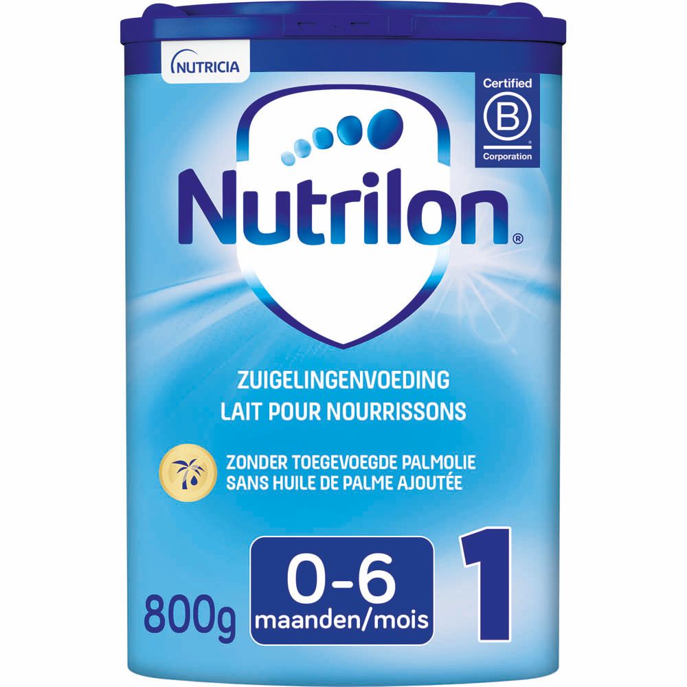 Blauwe doos met Nutrilon-logo, opschrift '0-6 maanden' en '1'. Bevat zuigelingenmelk.