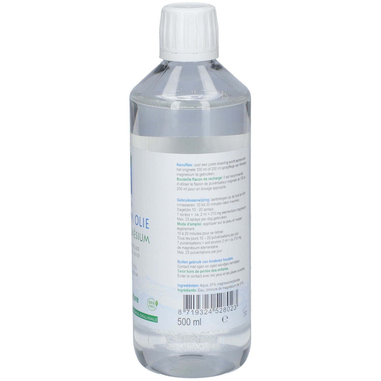 Achterkant van een fles met heldere vloeistof. Etiket met tekst, fabrikantinfo, barcode en volumeaanduiding.