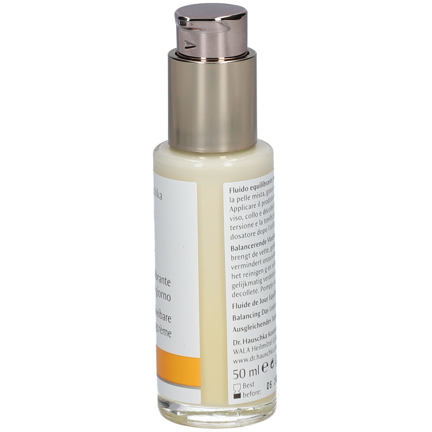 Crèmefles met zilveren pomp. Opschrift: Dr. Hauschka, Fludio equilibrante per il giorno, Balancerende Vloeibare Dagcrème. 50 ml.