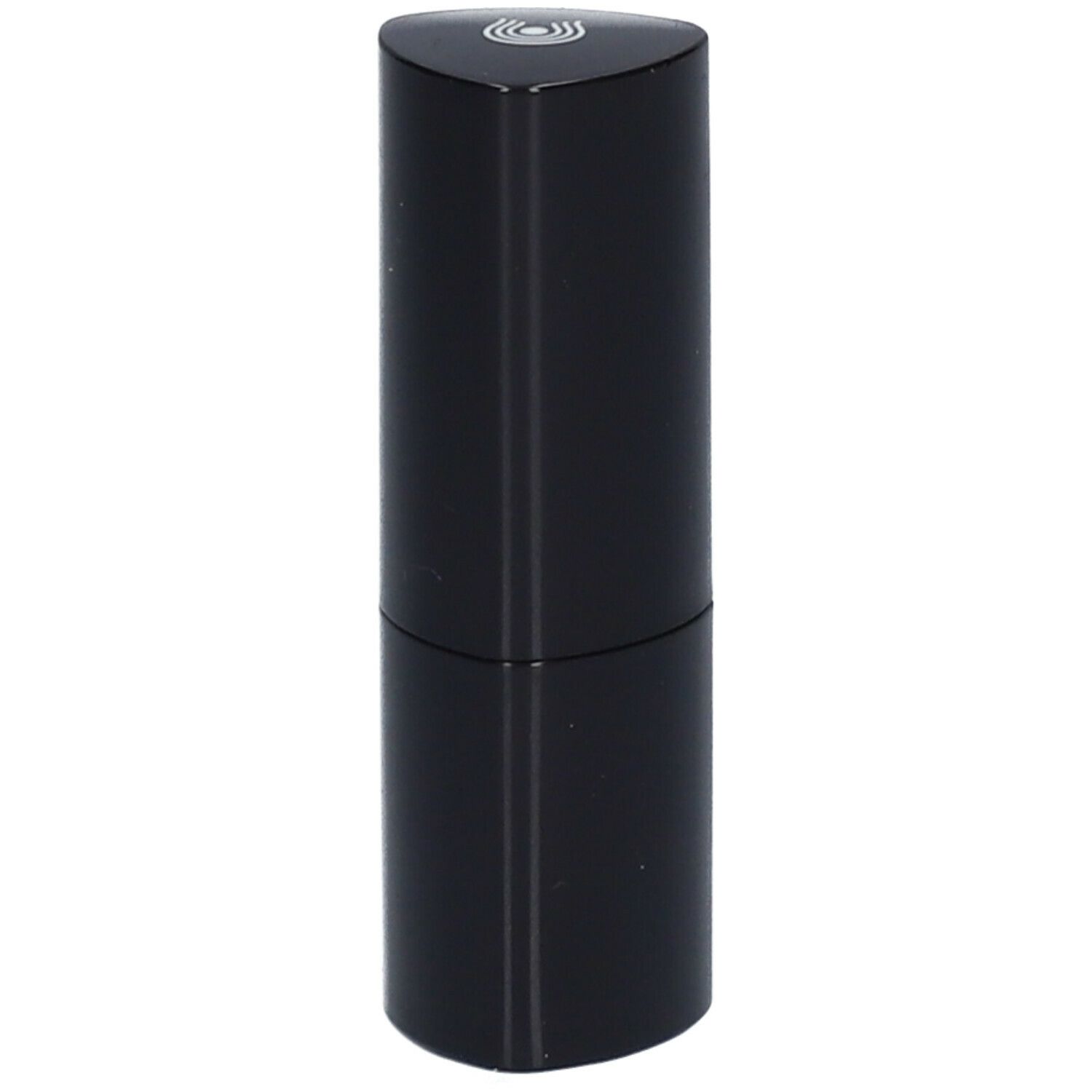 Zwarte lipstick in een cilindrische huls met een driehoekige bovenkant. Logo bovenaan.