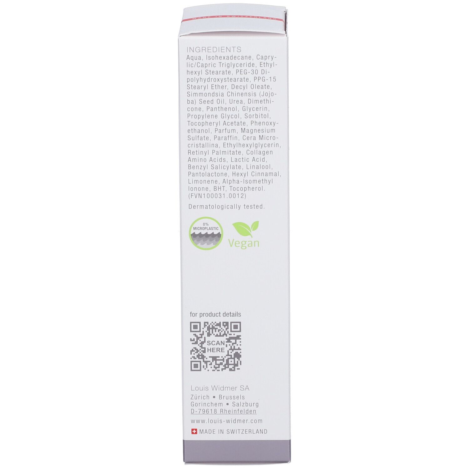 Verpakking met ingrediënten, QR-code en Vegan-label. Tekst: Louis Widmer, Made in Switzerland.