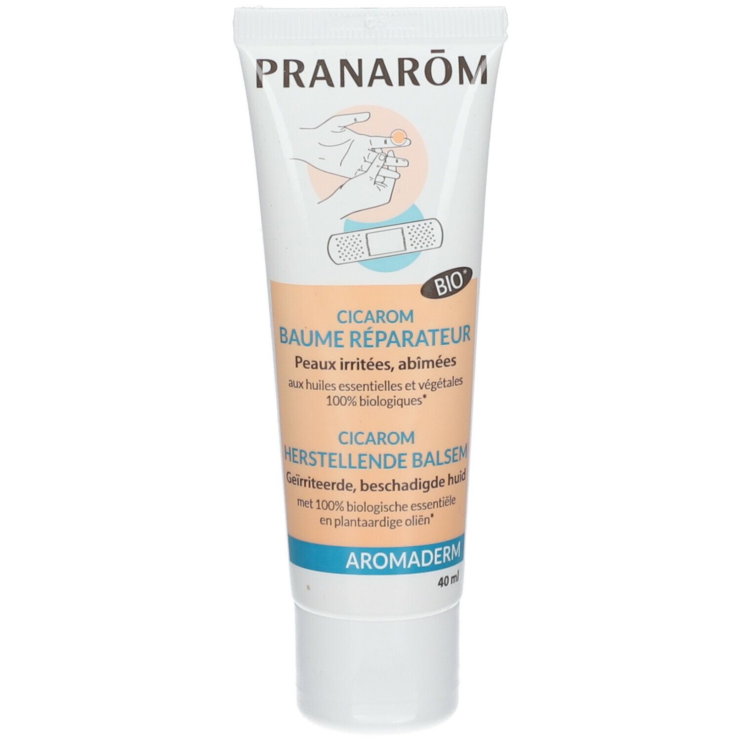 Creme-Tube mit Produktnamen und Logo. Text: Cicarom Baume Réparateur Bio. Abbildung: Hand mit Pflaster.