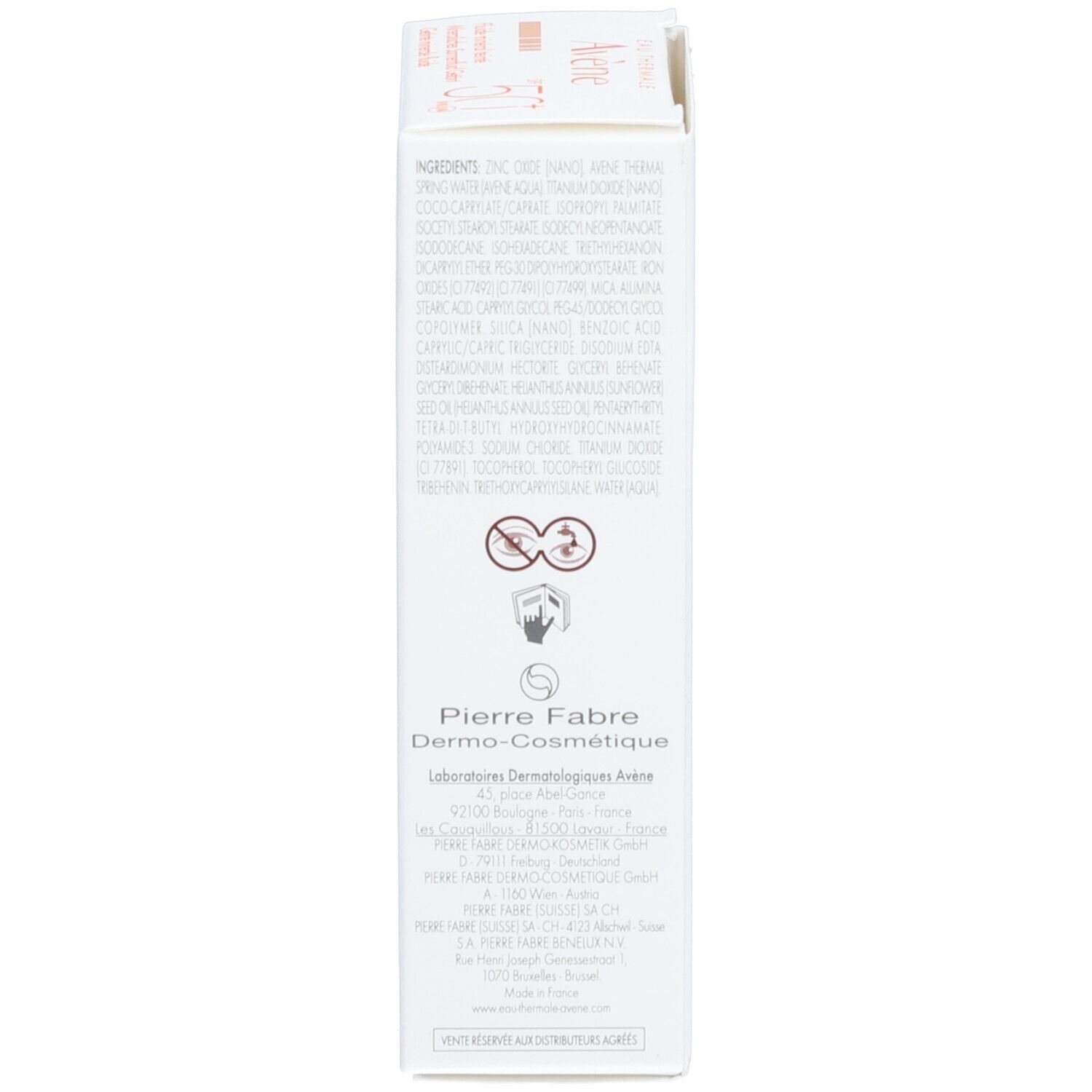 Witte doos, zijkant. Ingrediëntenlijst. Logo's van Pierre Fabre Dermo-Cosmétique. Adres.