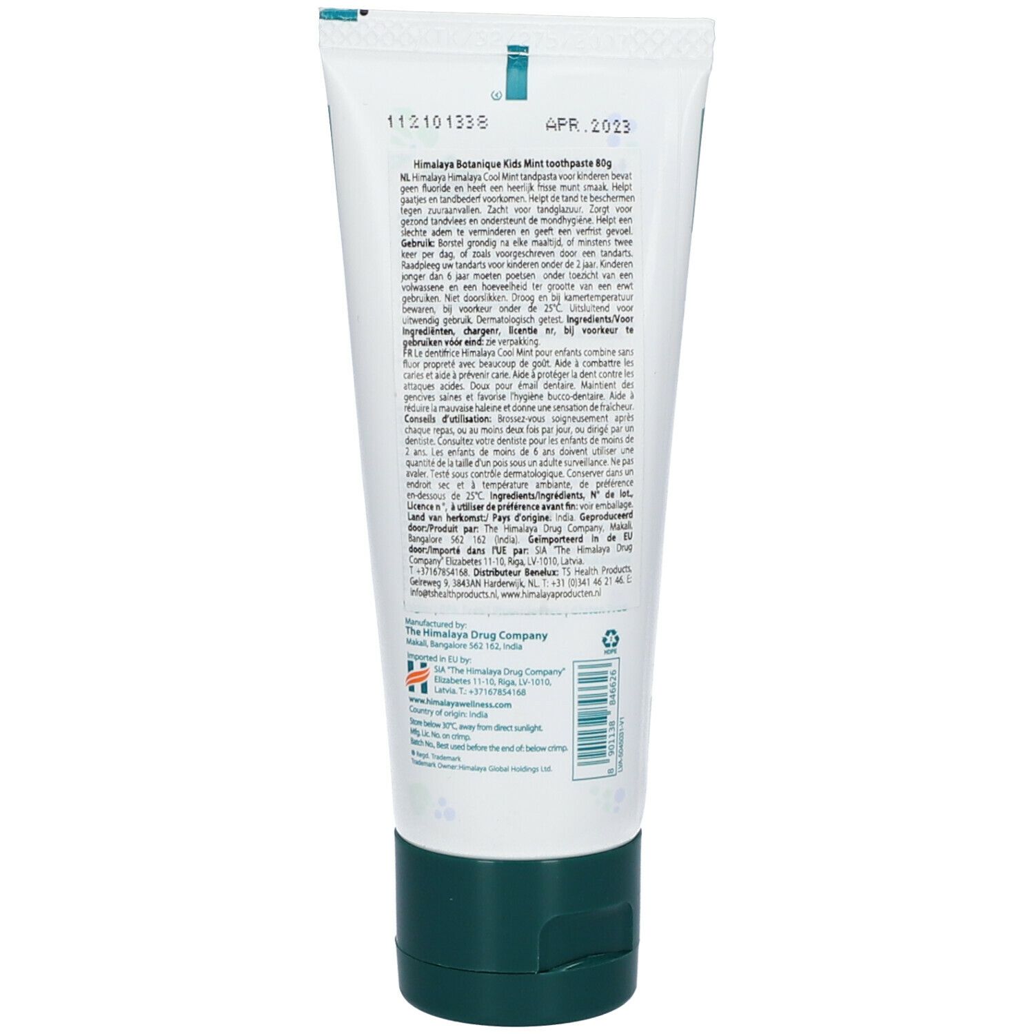 Witte tandpastatube met groene dop. Tekst: Himalaya Botanique Kids Dentifrifce Frische Minze. Houdbaar tot APR. 2023.