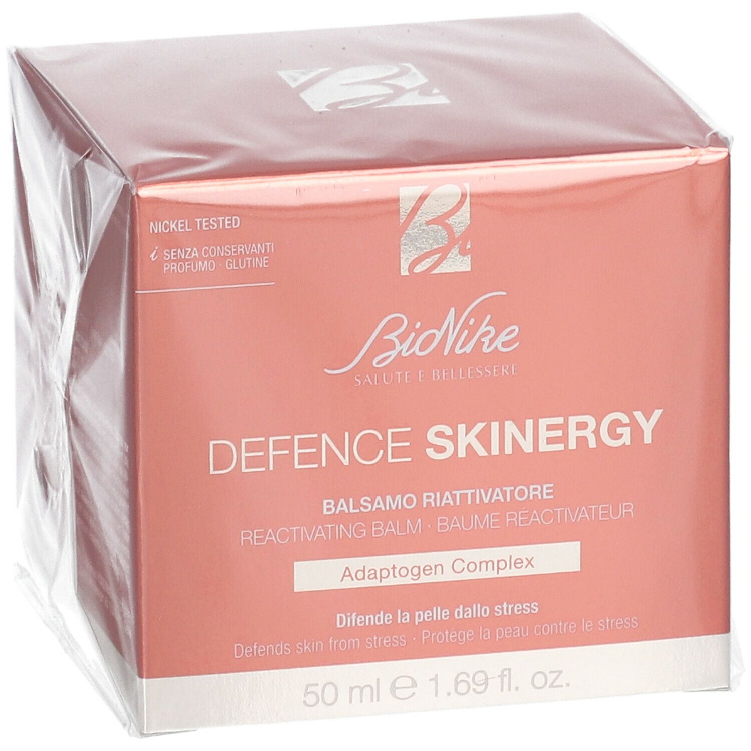 Vorderseite der BioNike DEFENCE SKINERGY Balsam-Verpackung. Rote Schachtel mit Produktnamen und Logo. 50 ml.