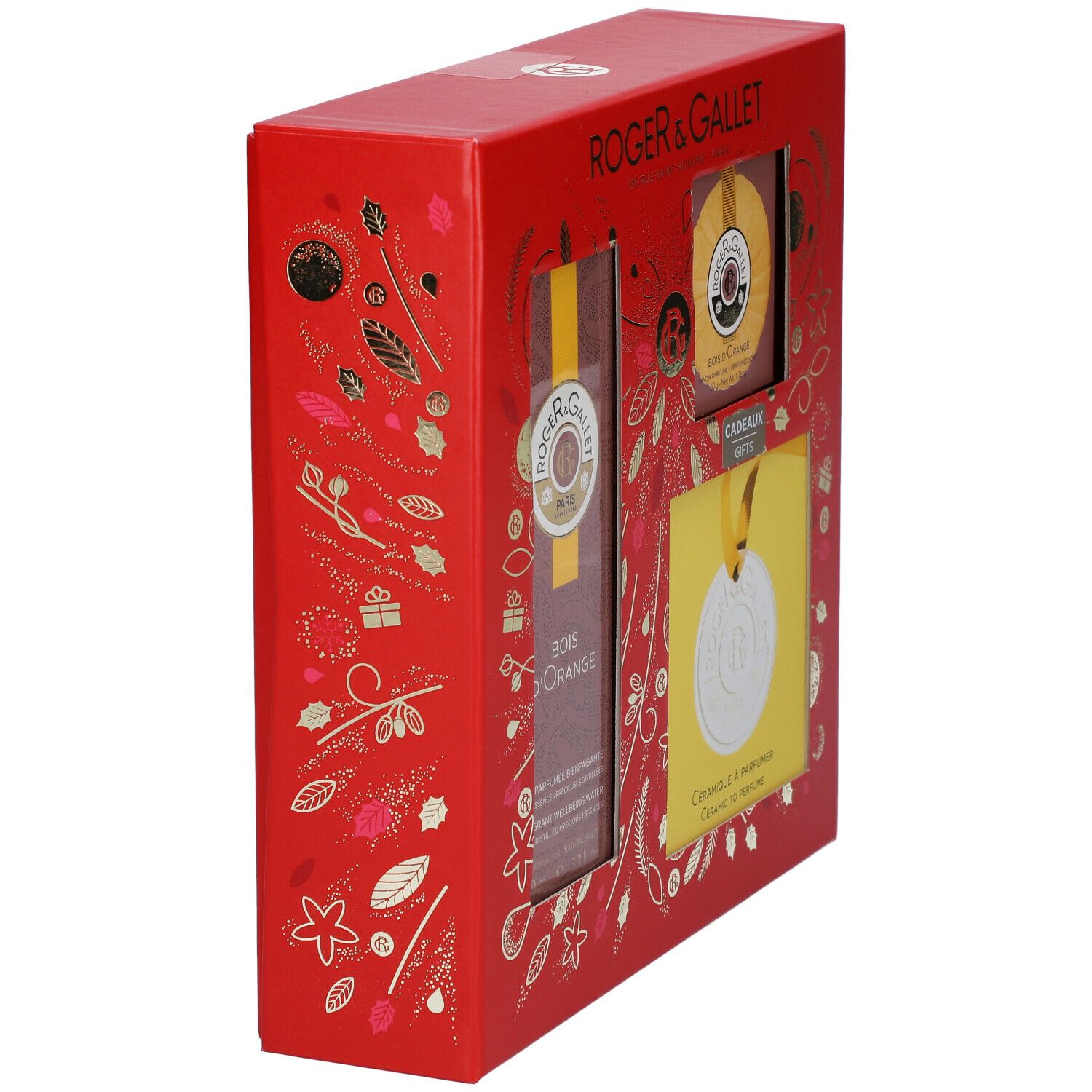 Rode geschenkverpakking Roger & Gallet Bois d'Orange. Bevat fles, zeep en keramiek hanger. Schuine weergave.