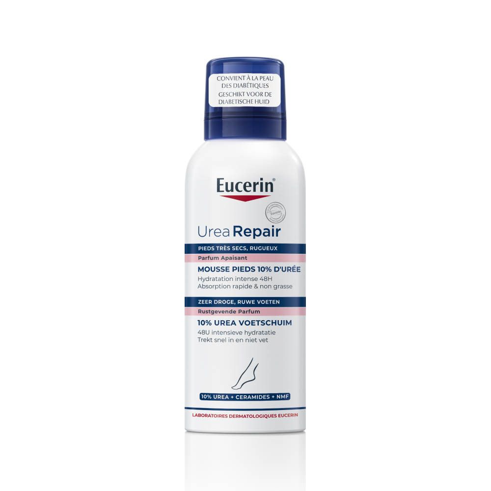 Witte fles met blauwe dop. Tekst: Eucerin UreaRepair Mousse Pieds 10% d'Urée. Voor zeer droge voeten.