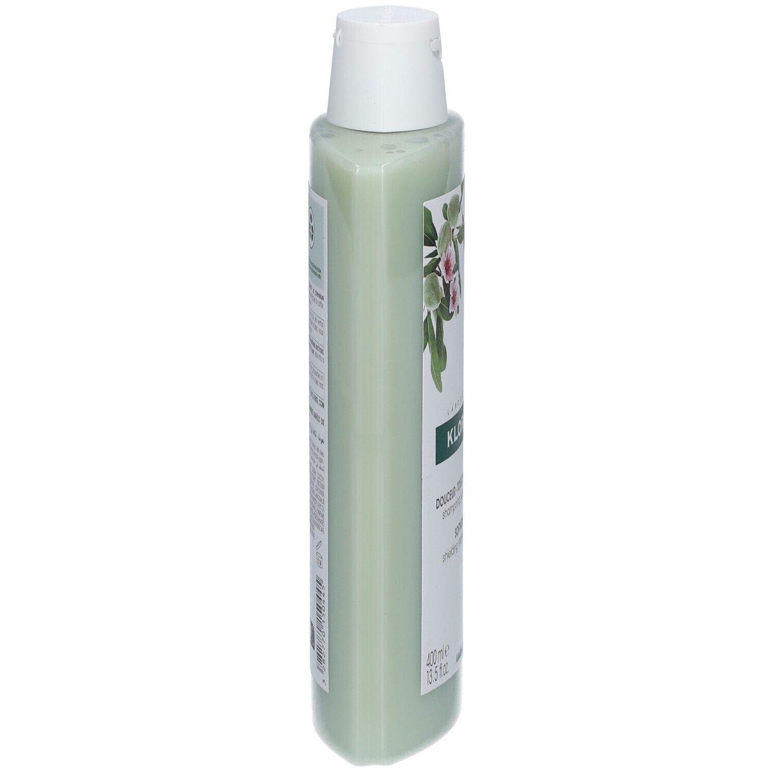 KLORANE amandelshampoo fles, zijaanzicht. Groen met witte dop. Etiket met tekst en illustratie.