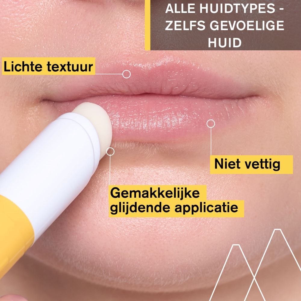 Lippen en lippenbalsem. Lichte textuur, niet vet, snelle applicatie.