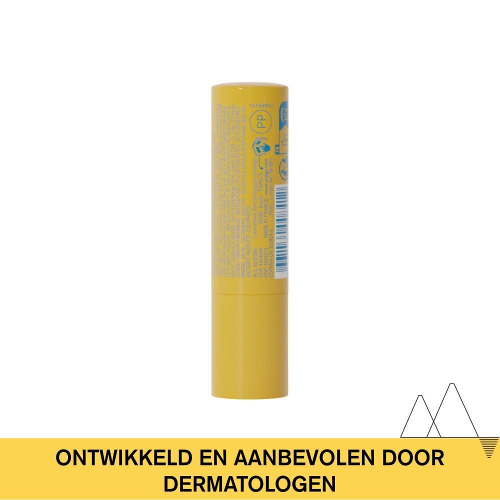 Lippenbalsem en lippen. Comfortabele, gehydrateerde en zachte lippen.