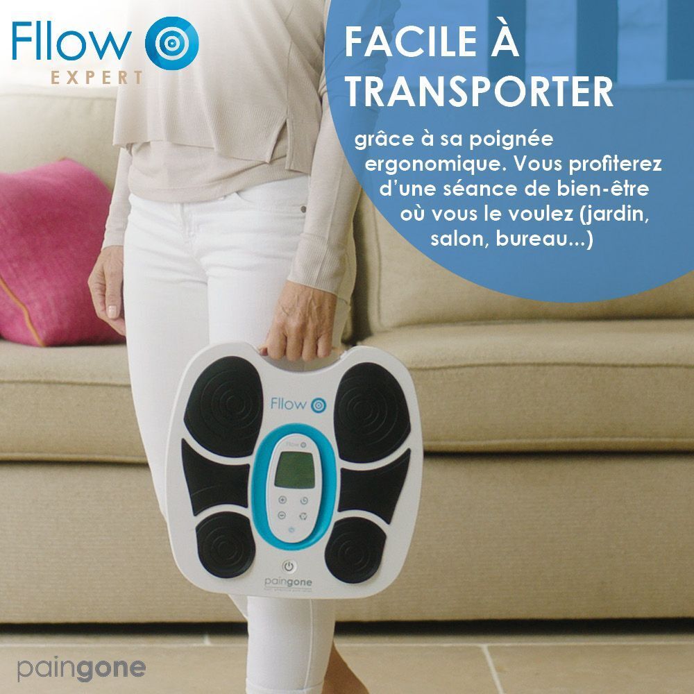 Gros plan de la télécommande du Paingone Fllow Expert. Utilisation avec grands chiffres.