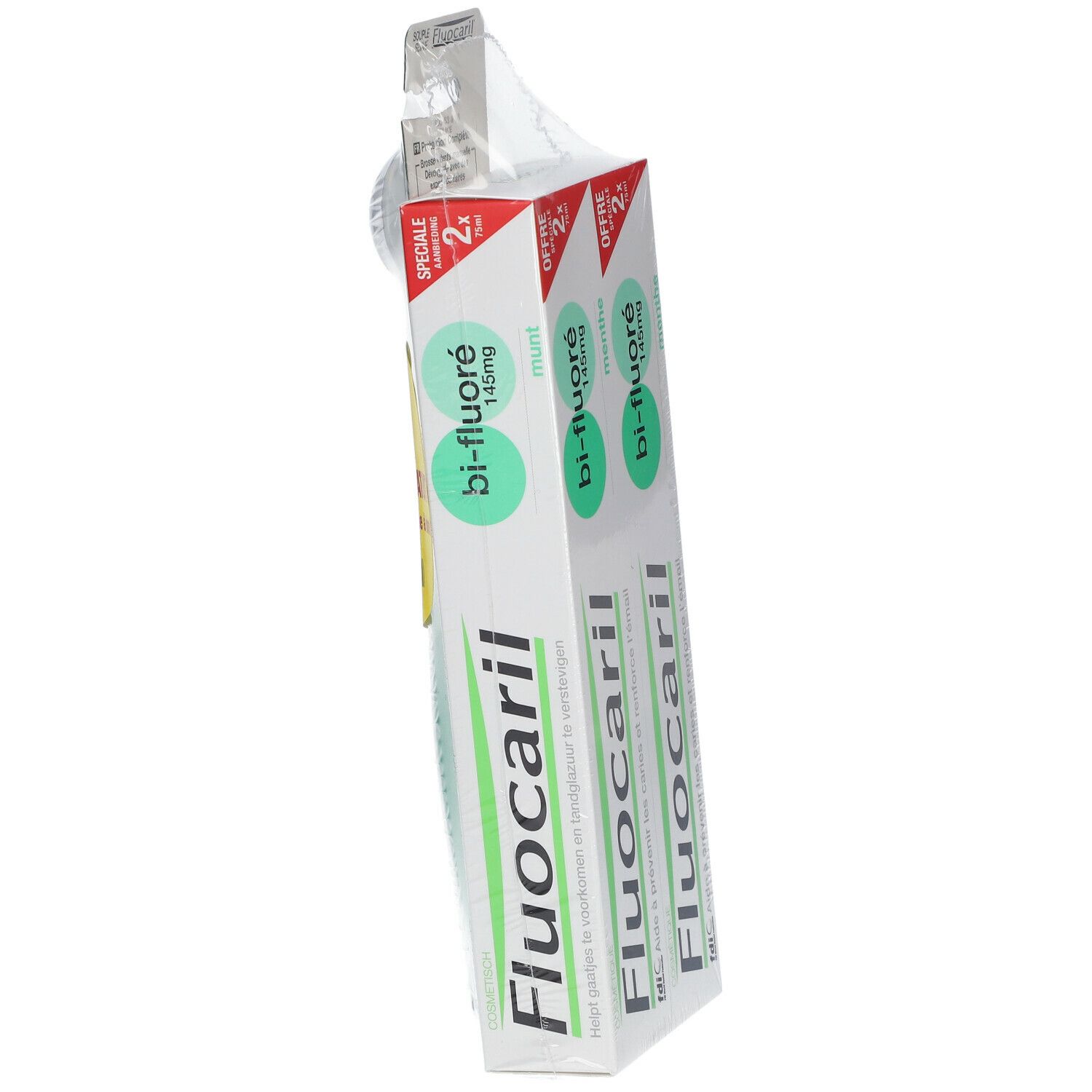 Twee tubes Fluocaril tandpasta in verpakking. Schuin aanzicht. Productnaam en informatie duidelijk zichtbaar. Transparante verpakking.