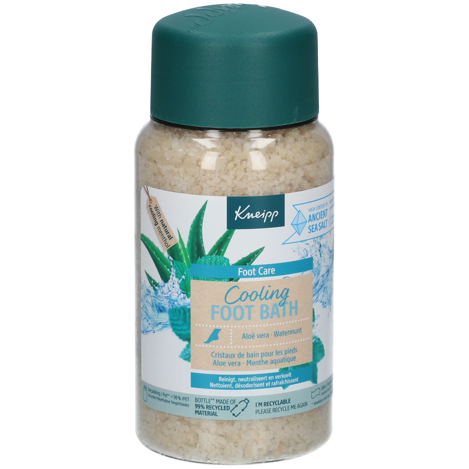 Pot met badzout. Opschrift: Cooling Foot Bath, Aloe Vera, Watermunt. Groene deksel. Transparante pot.