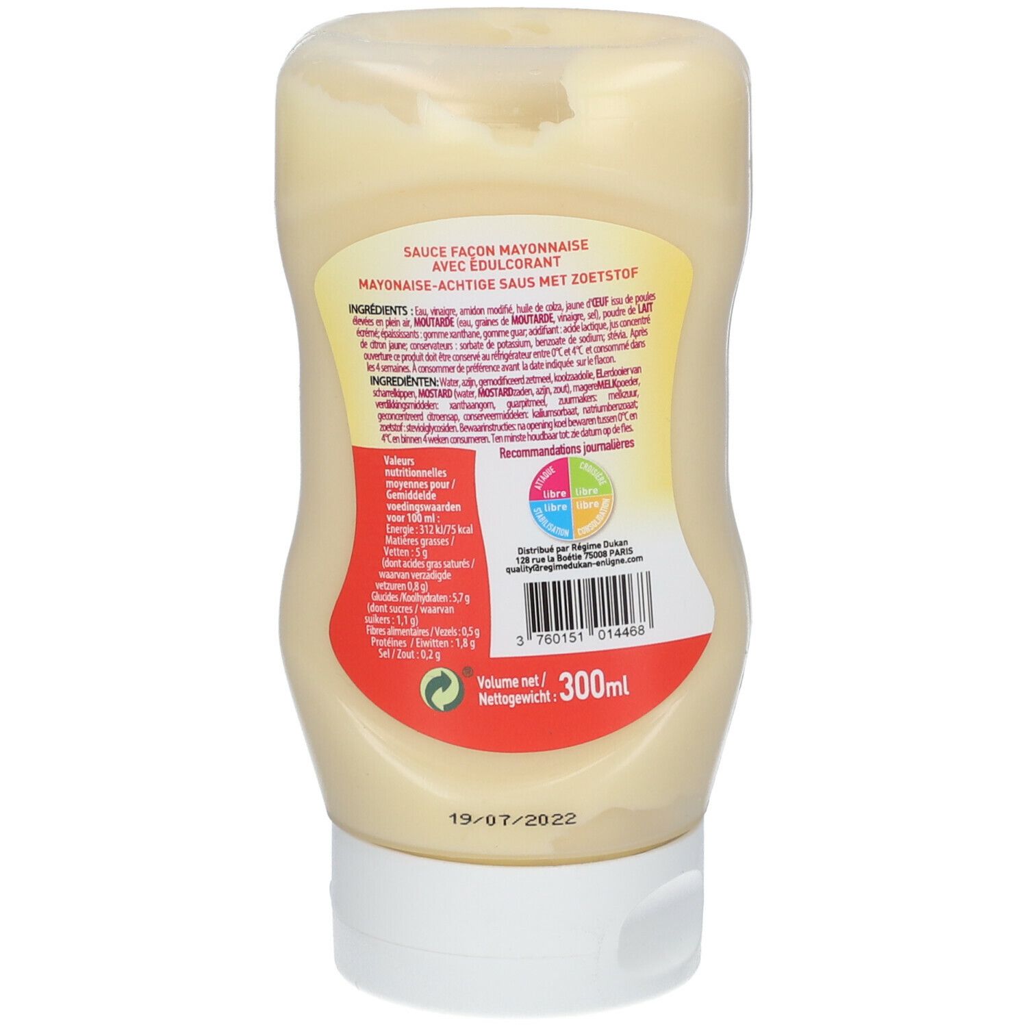 Rückseite der Dukan Soße nach Mayonnaise-Art Flasche. Text mit Zutaten, Nährwertangaben und Haltbarkeitsdatum.