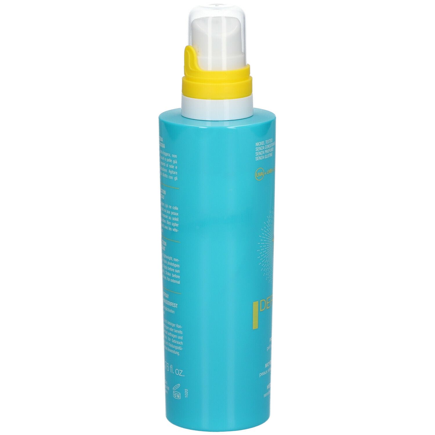 Turkooisblauwe fles met spraykop. Opschrift: BioNike. Tekst op de achterkant.