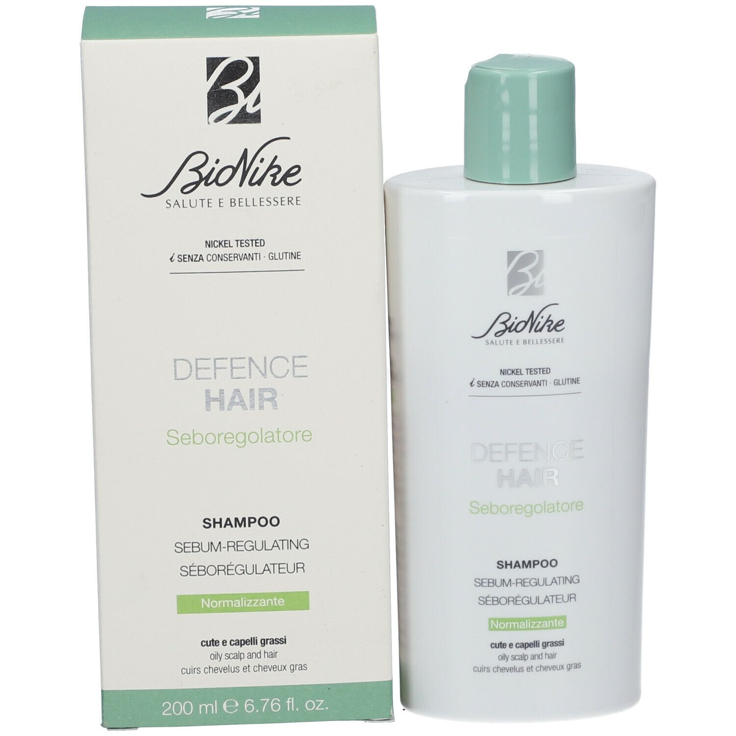 Flacon et emballage BioNike Defence Hair Shampoo. Inscription: Shampooing, Séborégulateur. Pour cuir chevelu gras. 200 ml.
