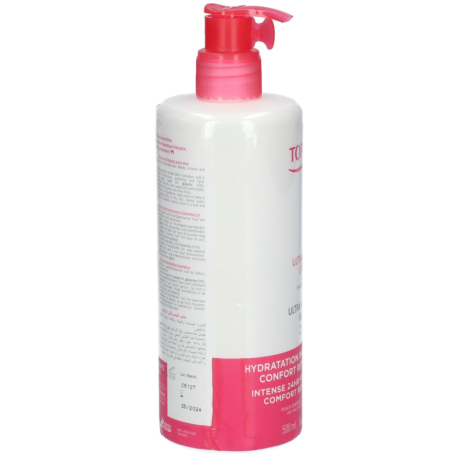 Achterkant van een wit flesje met rode pomp. Opschrift: Topicrem, Ultra-Hydratant Lait Corps, Ultra-Moisturizing Body Milk. Tekst.