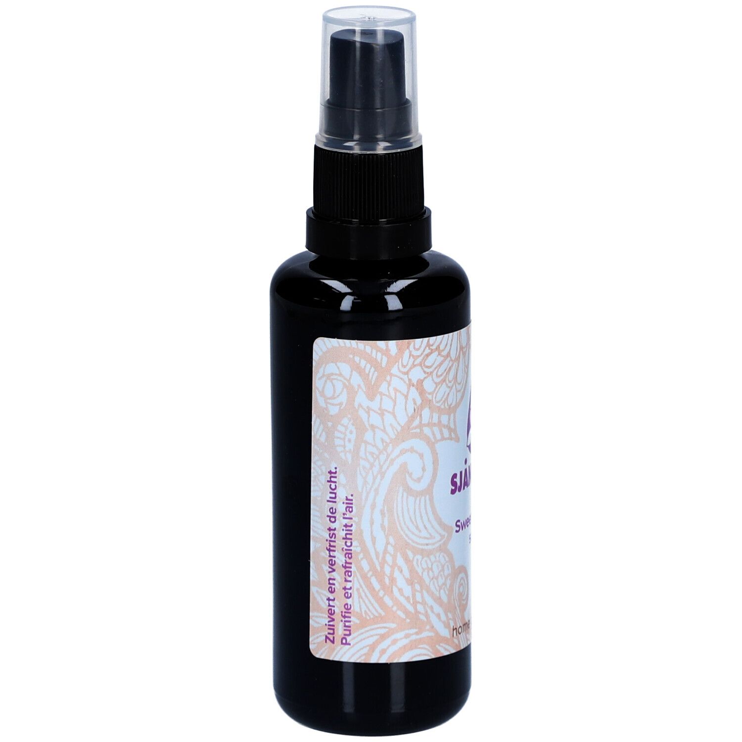 Zwarte spuitfles met wit etiket. Tekst: Sjankara, Sweet Roses, 50 ml, Home Perfume. Zuivert en verfrist de lucht.