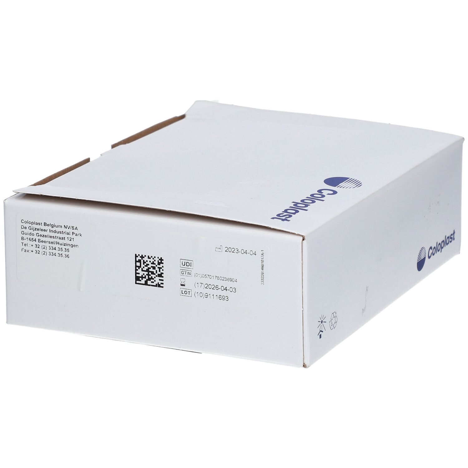 Boîte blanche avec informations. Logo Coloplast. Impressions avec UDI et dates de péremption. Informations d'adresse.