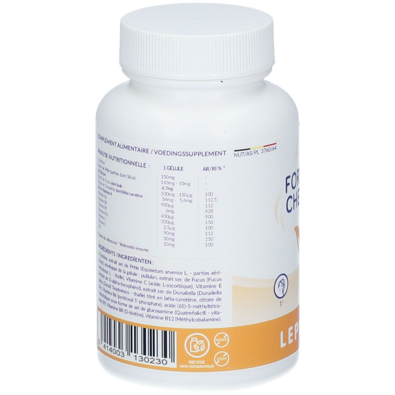 Achterkant van de witte fles. Bevat informatie over ingrediënten en voedingswaarden. Barcode en fabrikantinfo ook zichtbaar.