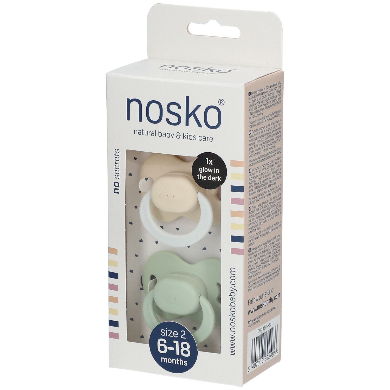 Verpakking met twee fopspenen. Beige en groen. Maat 2, 6-18 maanden. Merk nosko®.