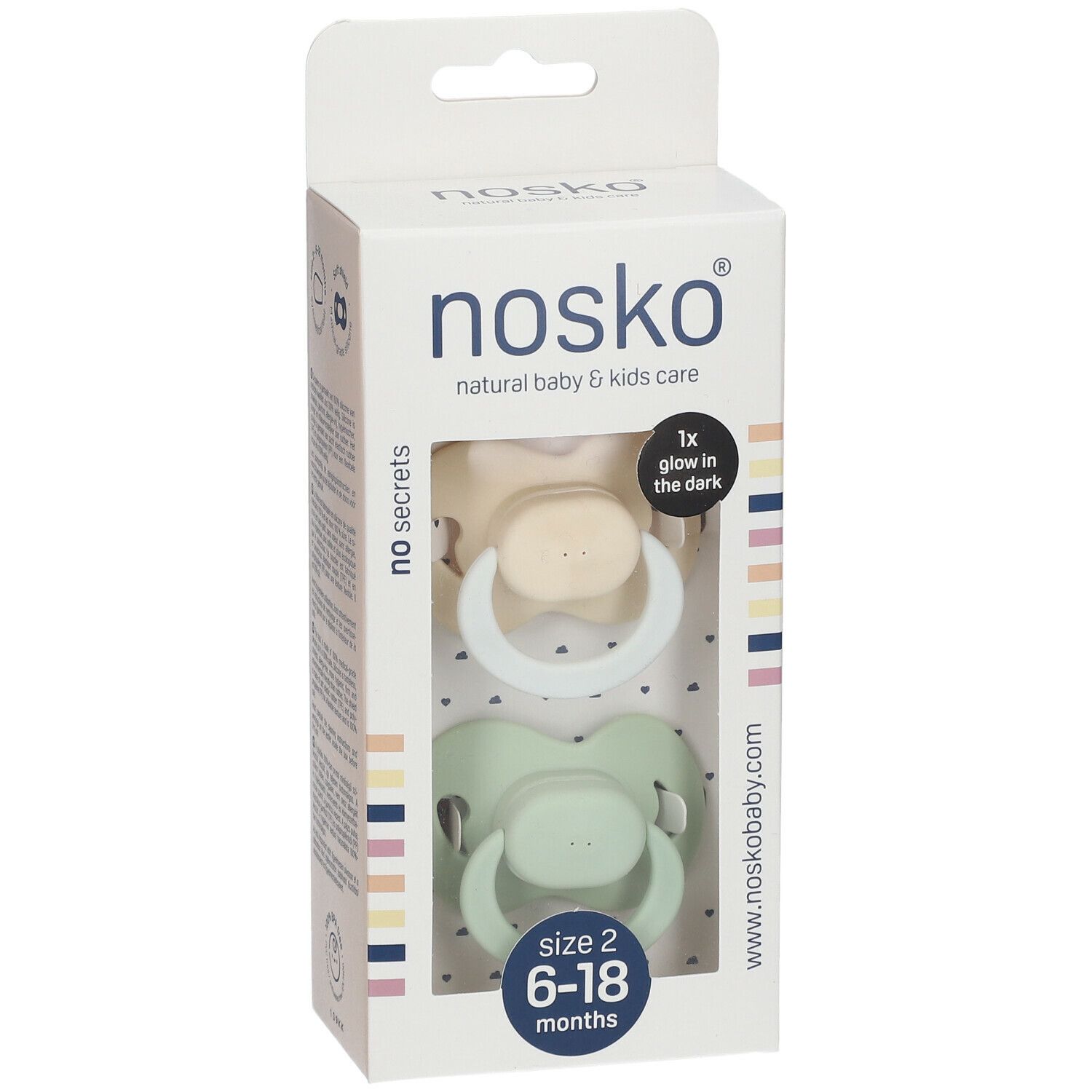 Verpakking met twee fopspenen. Beige en groen. Maat 2, 6-18 maanden. Merk nosko®.