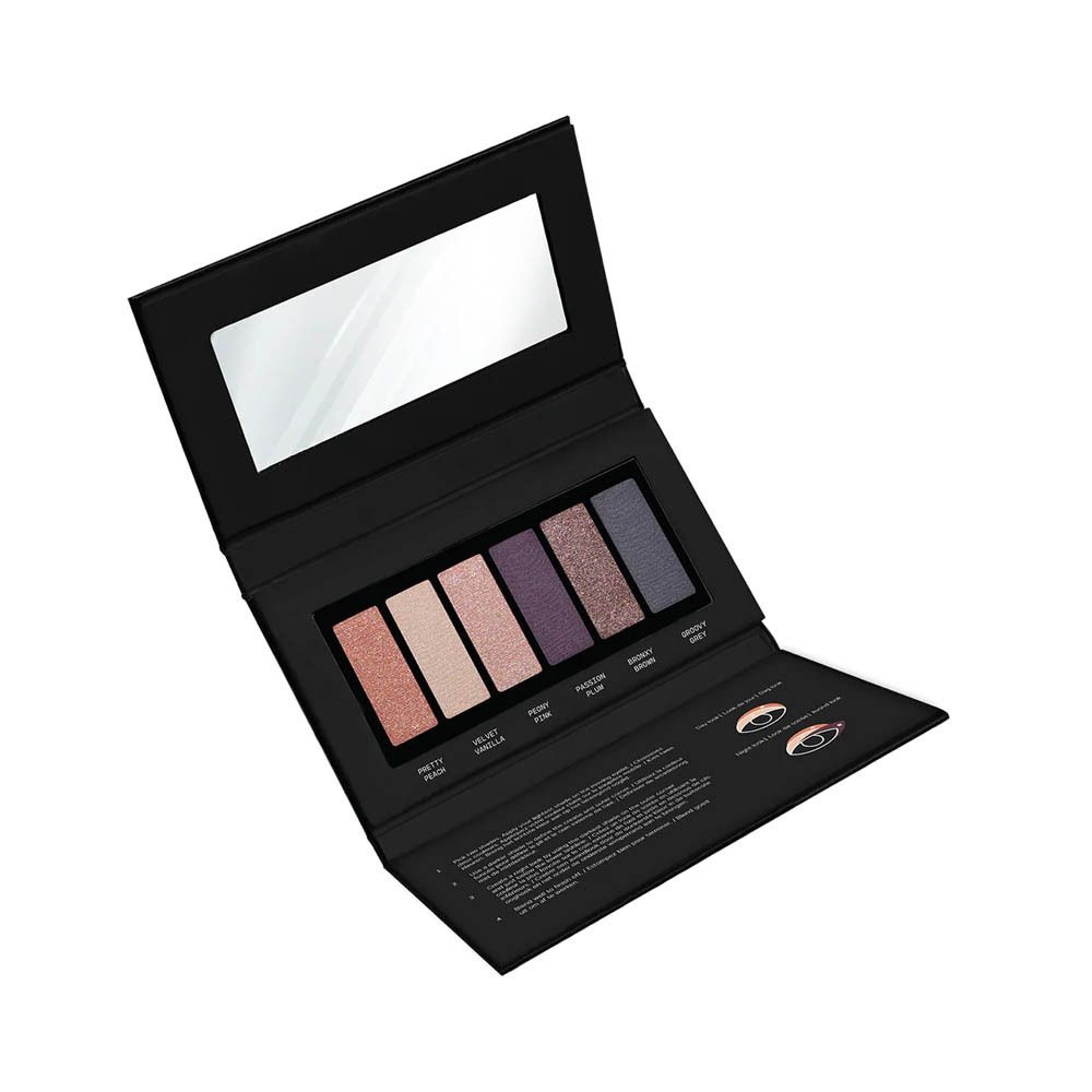 Palette de fards à paupières ouverte avec miroir et six teintes. Couleurs : Peach, Velvet, Antique, Midnight, Desert, Smoky Grey.