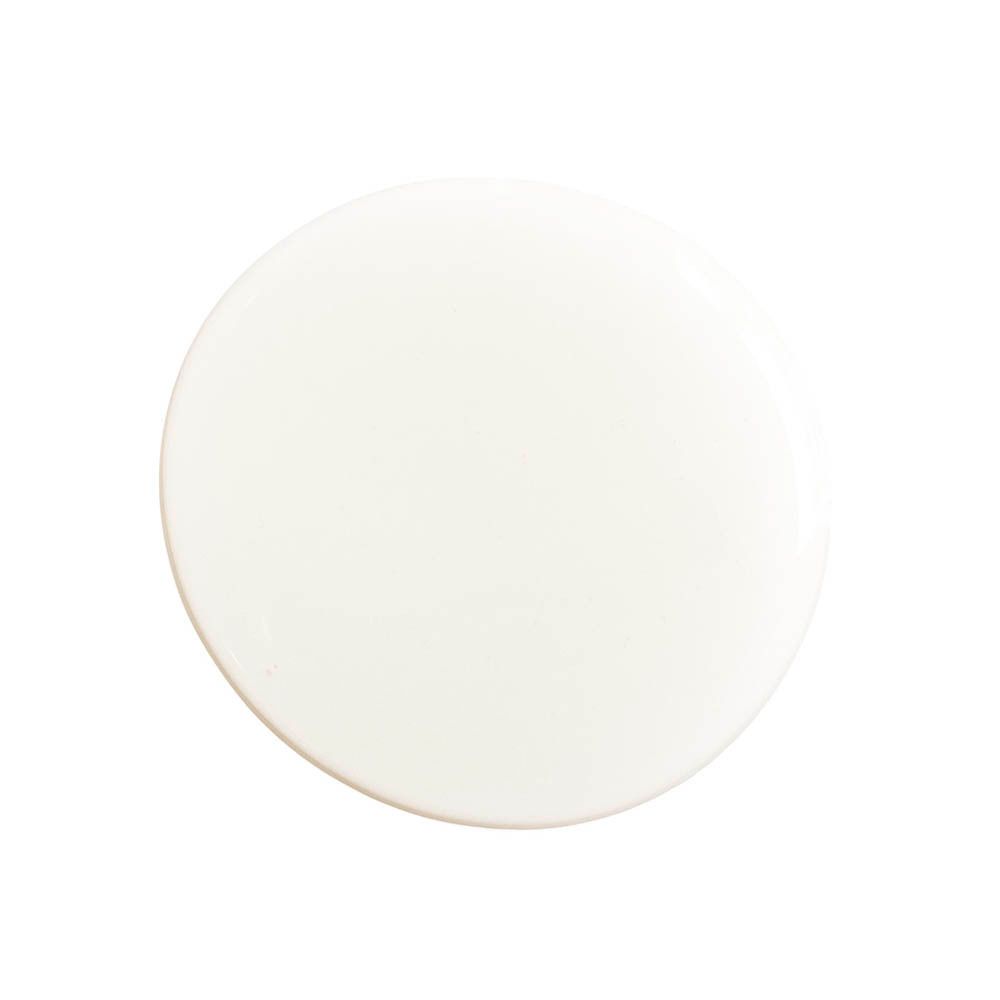 Tube blanc avec texte: Le sérum revitalisant pour les cils et sourcils. Logo MÊME.