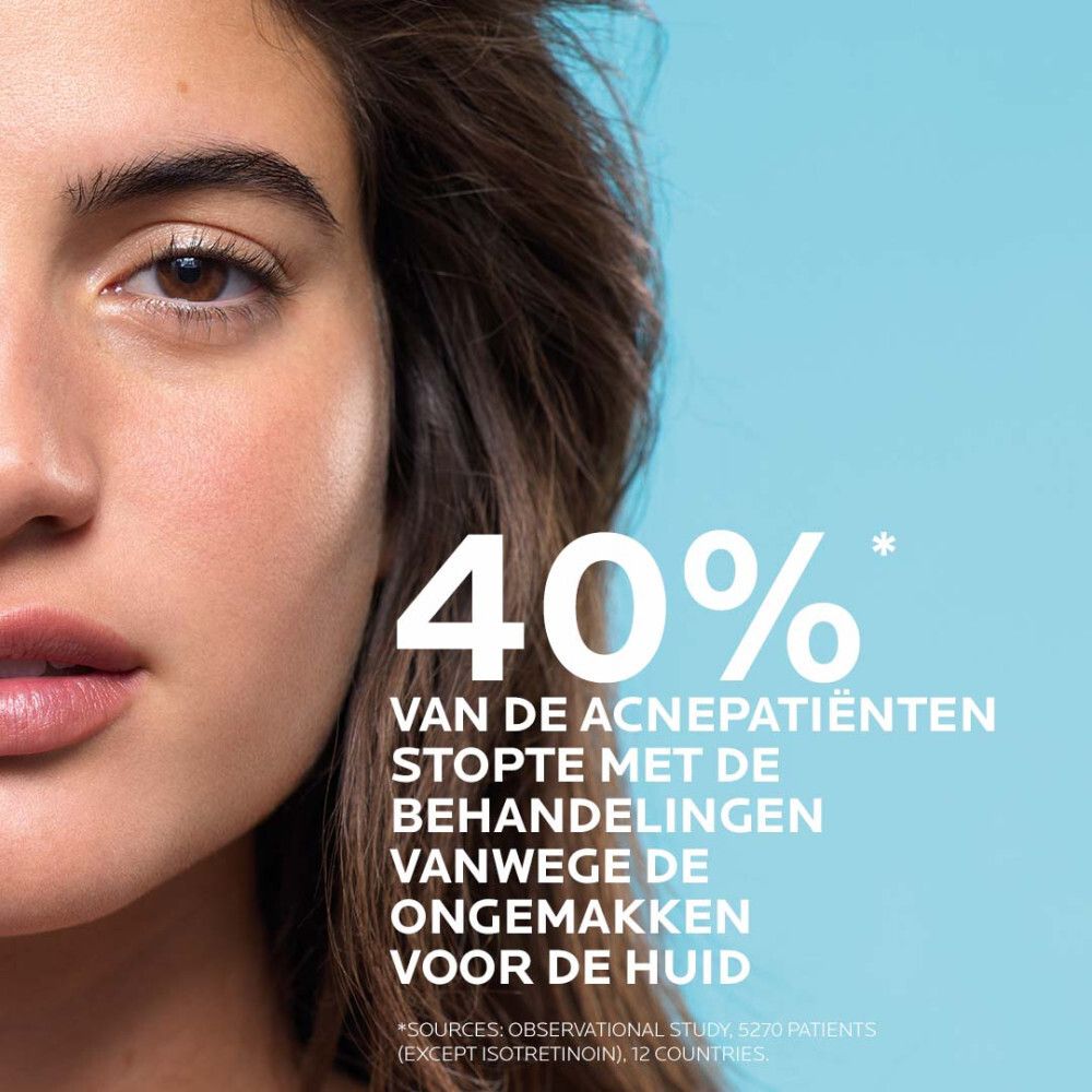La Roche-Posay Effaclar H Iso-Biome Crème Lavante. Witte fles met pomp. Blauwe vierkanten.